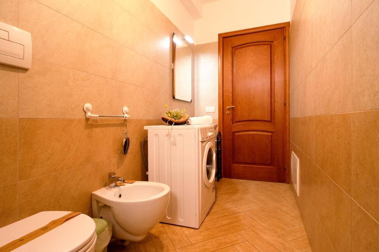 Stella Maris Apartment Tortoli Exterior photo