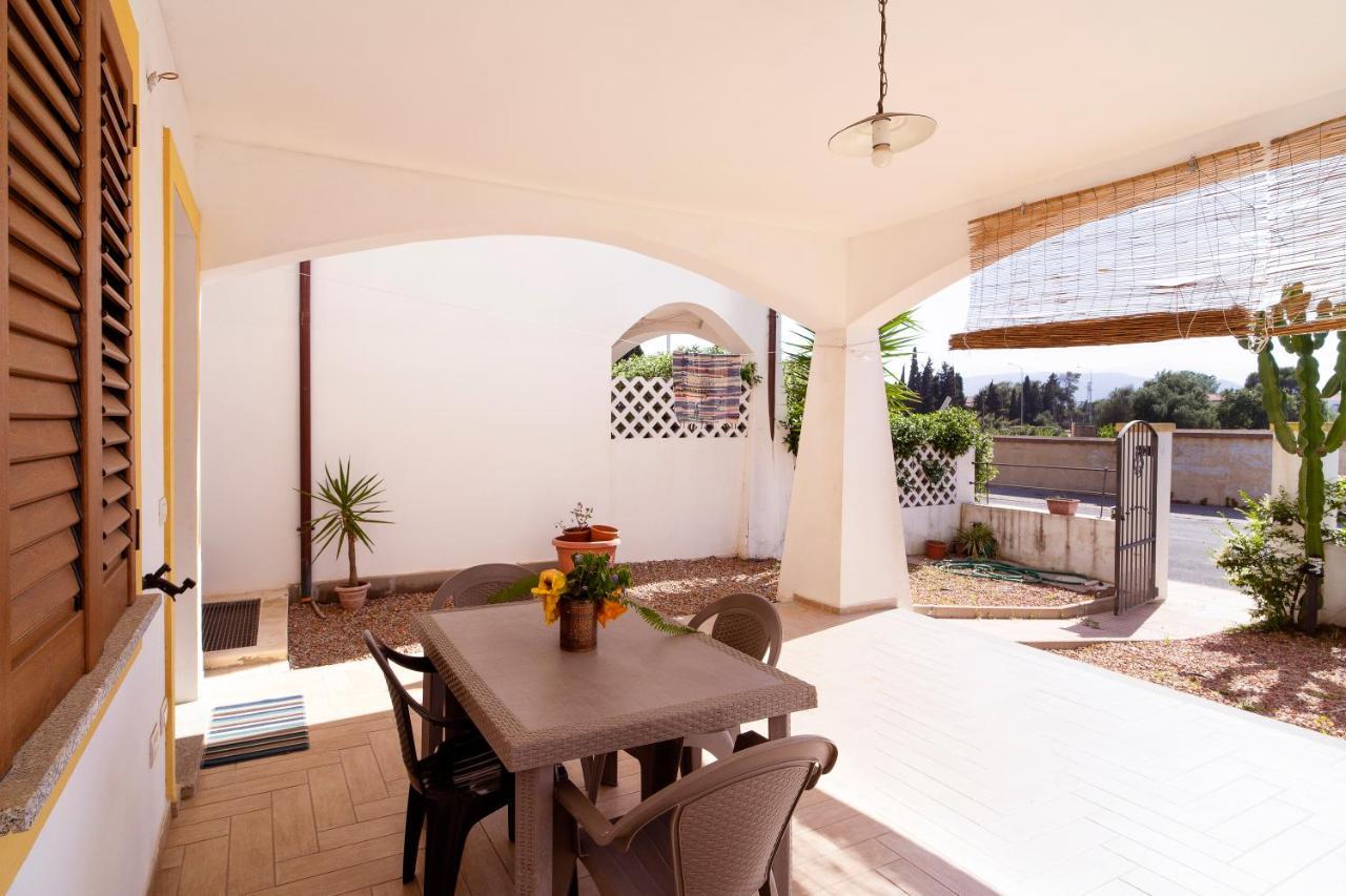Stella Maris Apartment Tortoli Exterior photo